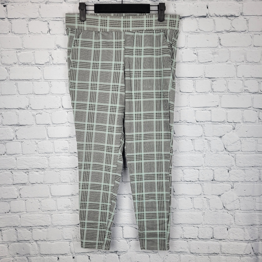 Torrid Gray Checkered Leggings - Picture 2 of 7
